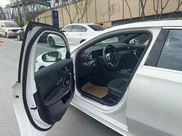 Mercedes-Benz A-Class 2021