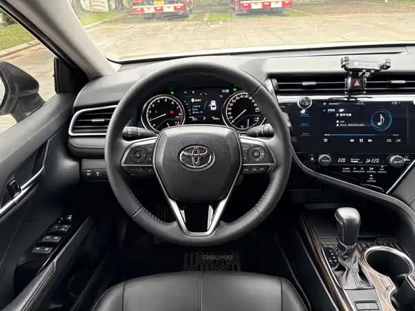 Toyota Camry 2020