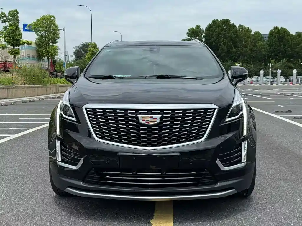 Cadillac XT5 2020 — фото 2