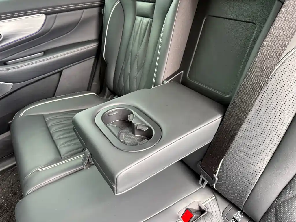 GAC Motor Trumpchi GS8 2023 — фото 38