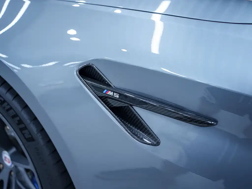 BMW M5 2019 — фото 5