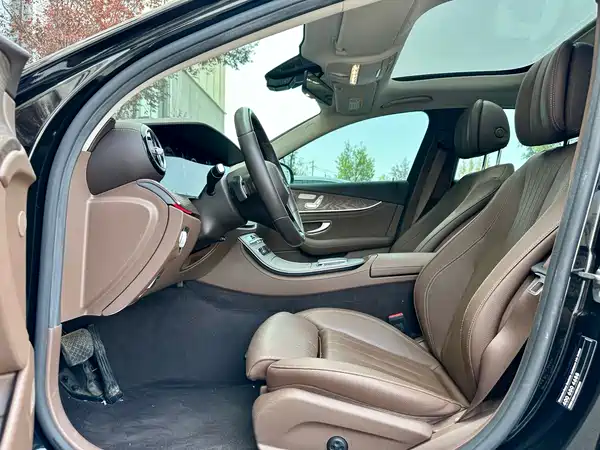 Mercedes-Benz E-Class 2021