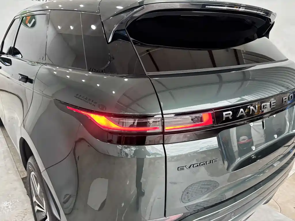 Land Rover Evoque 2026 — фото 10