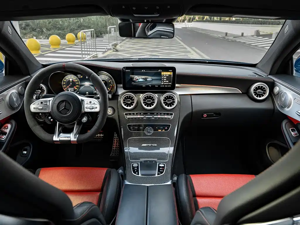 Mercedes-Benz C-Class AMG 2019 — фото 3
