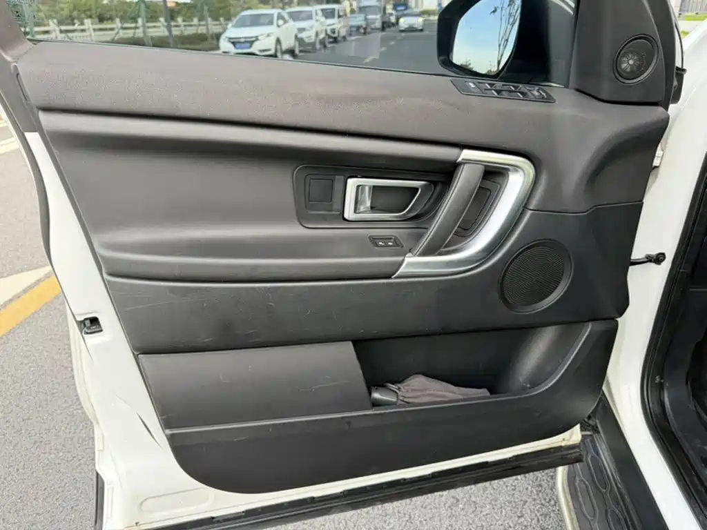 Land Rover Discovery Sport 2016 — фото 19