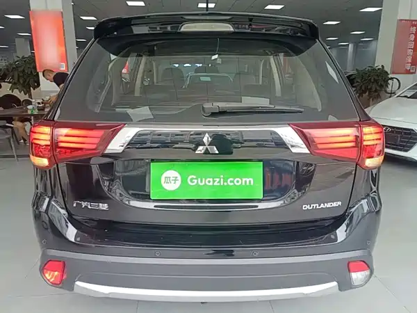 Mitsubishi Outlander 2017