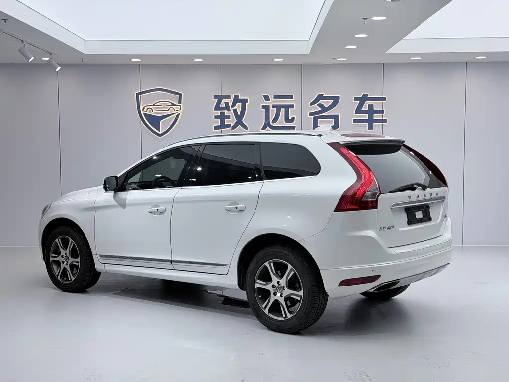 Volvo XC60 2014 — фото 4