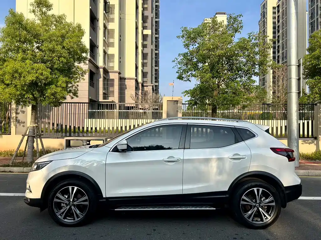 Nissan Qashqai 2021 — фото 9