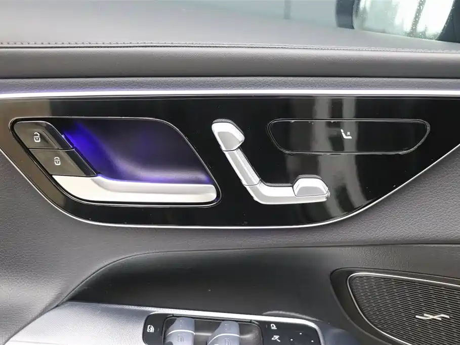 Mercedes-Benz GLC 2023 — фото 13