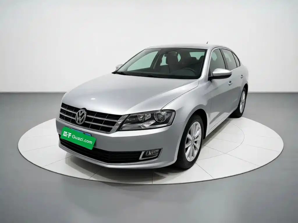 Volkswagen Lavida 2015 — фото 1