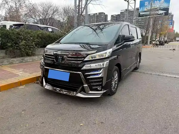 Toyota Vellfire 2023