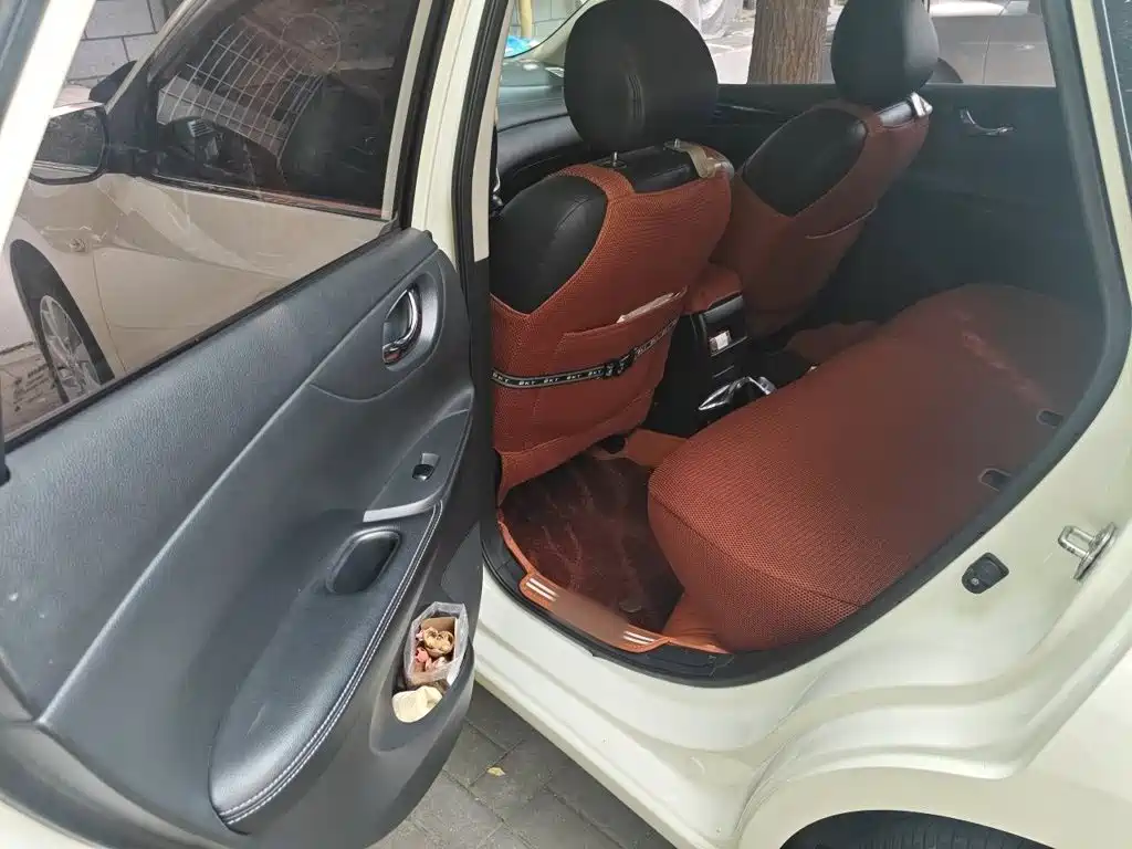 Nissan Tiida 2019 — фото 18