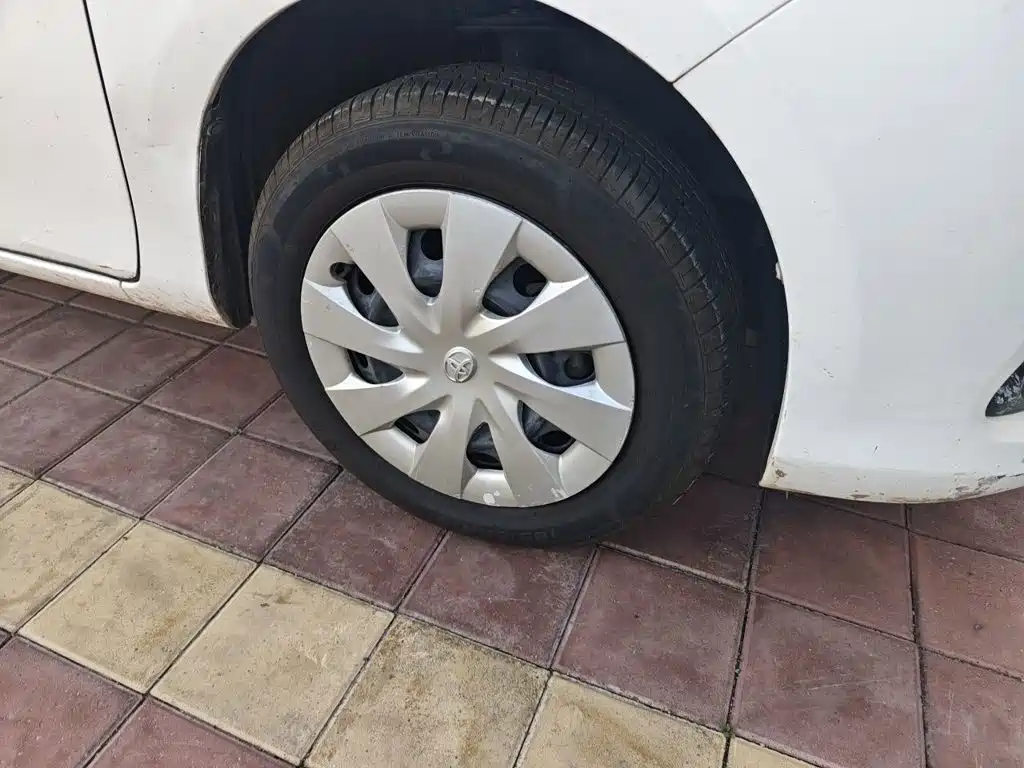 Toyota Vios 2015 — фото 26