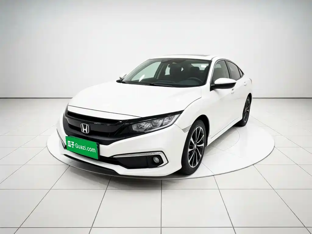 Honda Civic 2021 — фото 1
