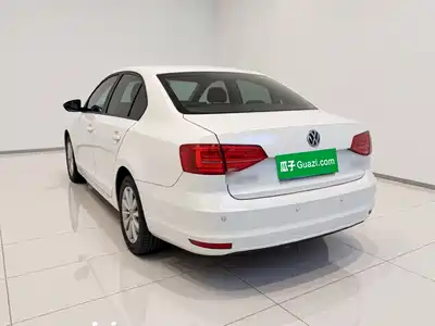Volkswagen Sagitar 2017