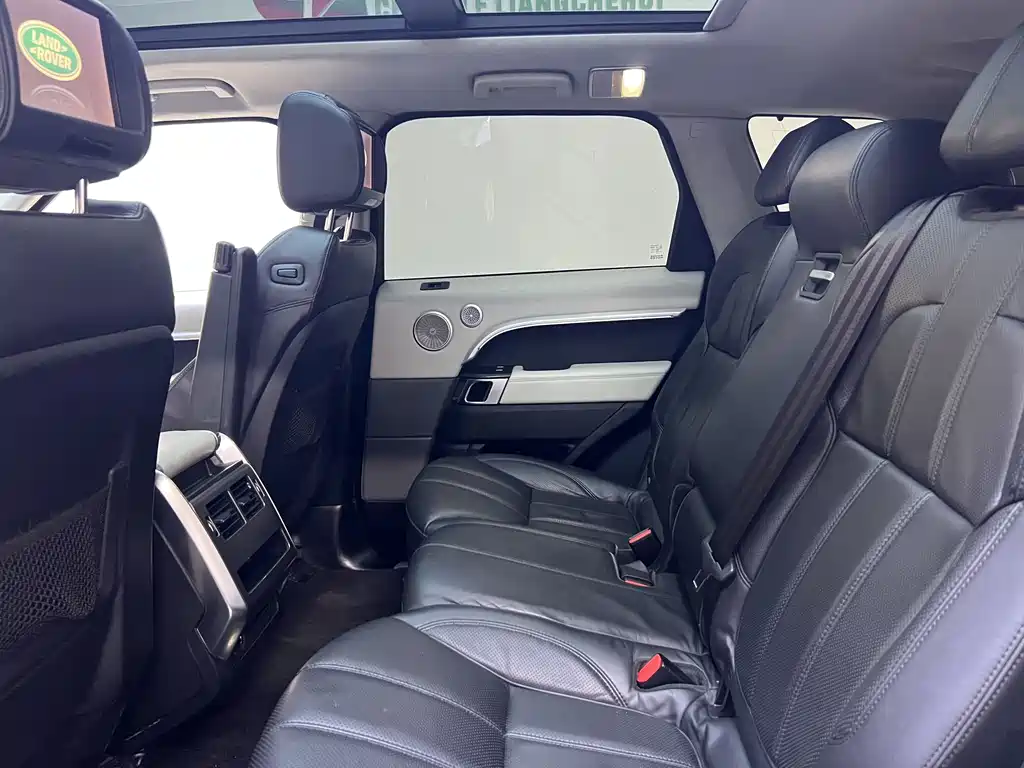 Land Rover Sport 2018 — фото 10