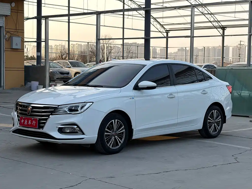 Roewe i5 2019 — фото 1