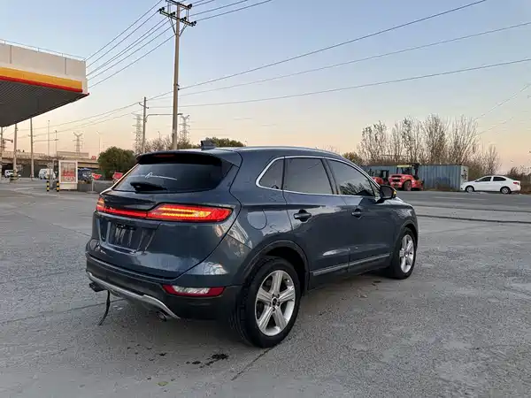 Lincoln MKC 2018