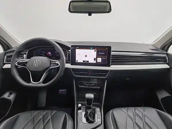 Volkswagen Tiguan L 2023