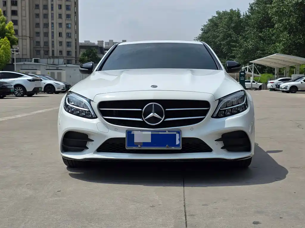 Mercedes-Benz C-Class 2019