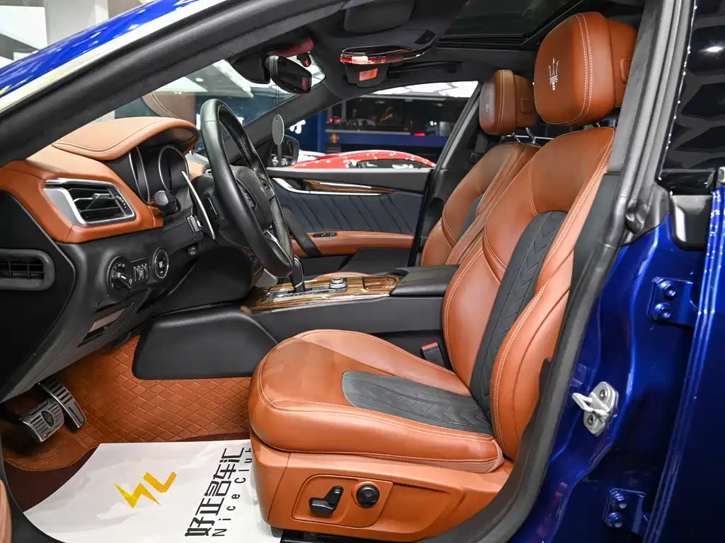 Maserati Ghibli 2018 — фото 13