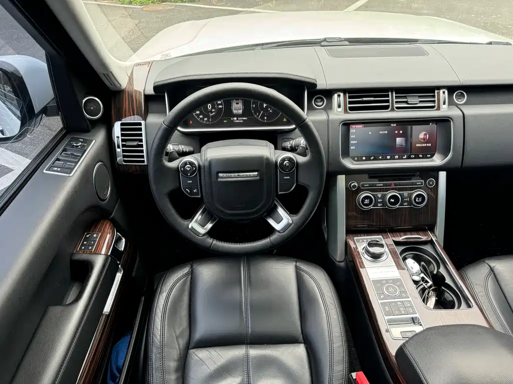 Land Rover Range Rover 2017 — фото 8