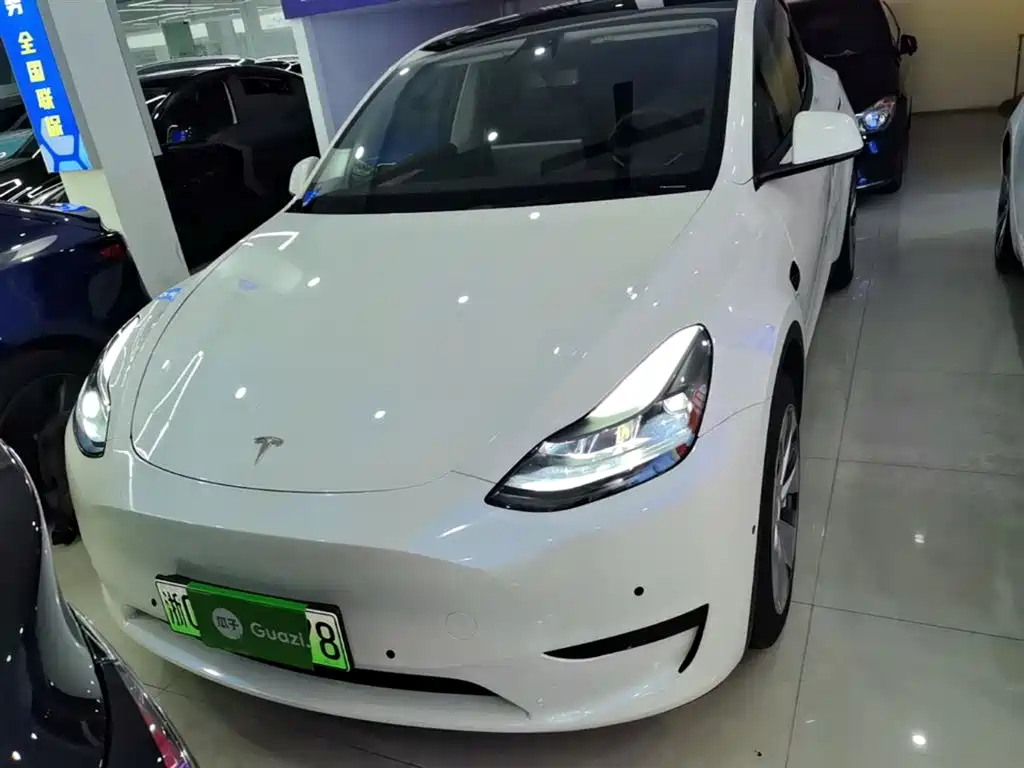 Tesla Model Y 2022 — фото 3
