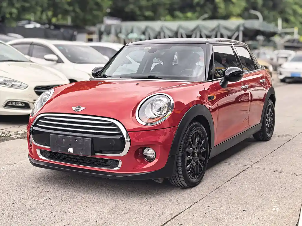 MINI Mini 2018