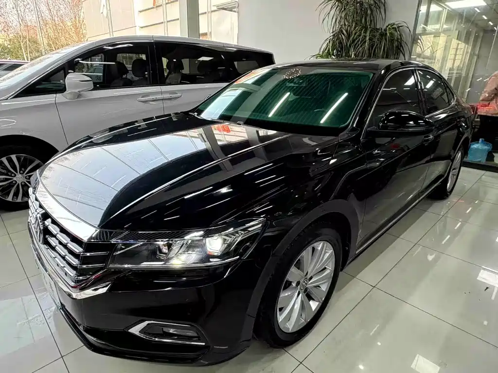 Volkswagen Passat 2019 — фото 2