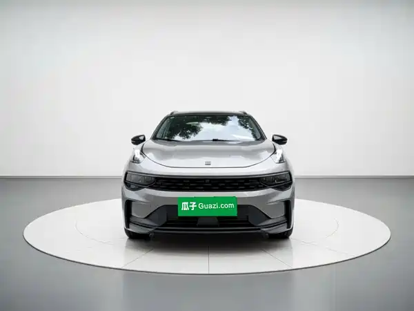 Lynk & Co 01 2022