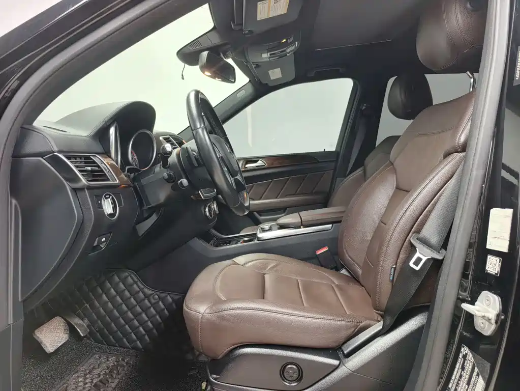 Mercedes-Benz GL-Class 2015 — фото 6