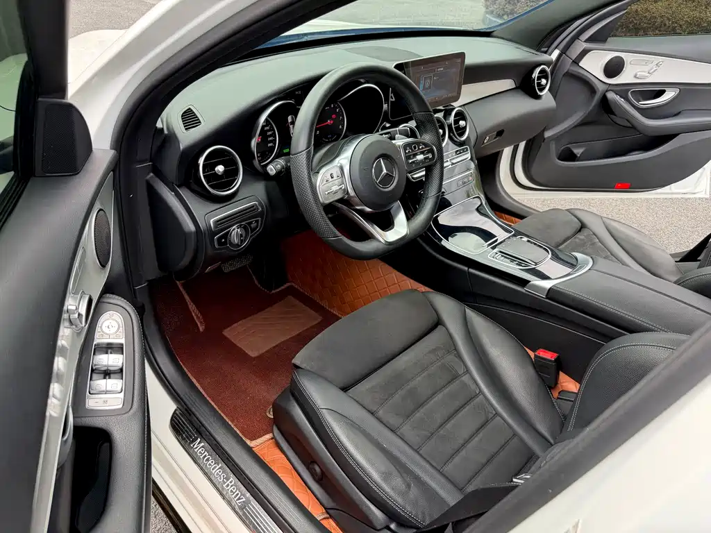 Mercedes-Benz C-Class 2019