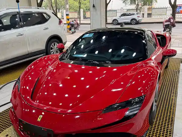 Ferrari SF90 2022