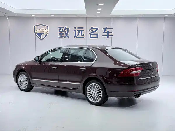 Skoda Superb 2016