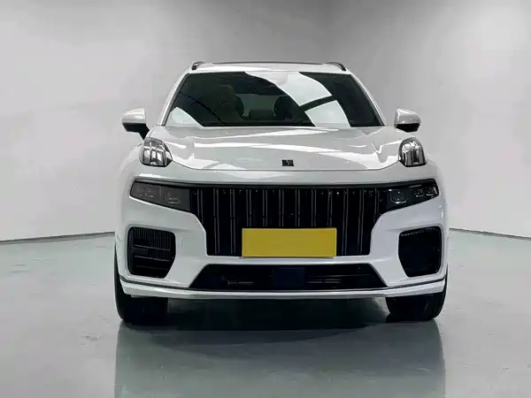 Lynk & Co 09 EM-P 2022