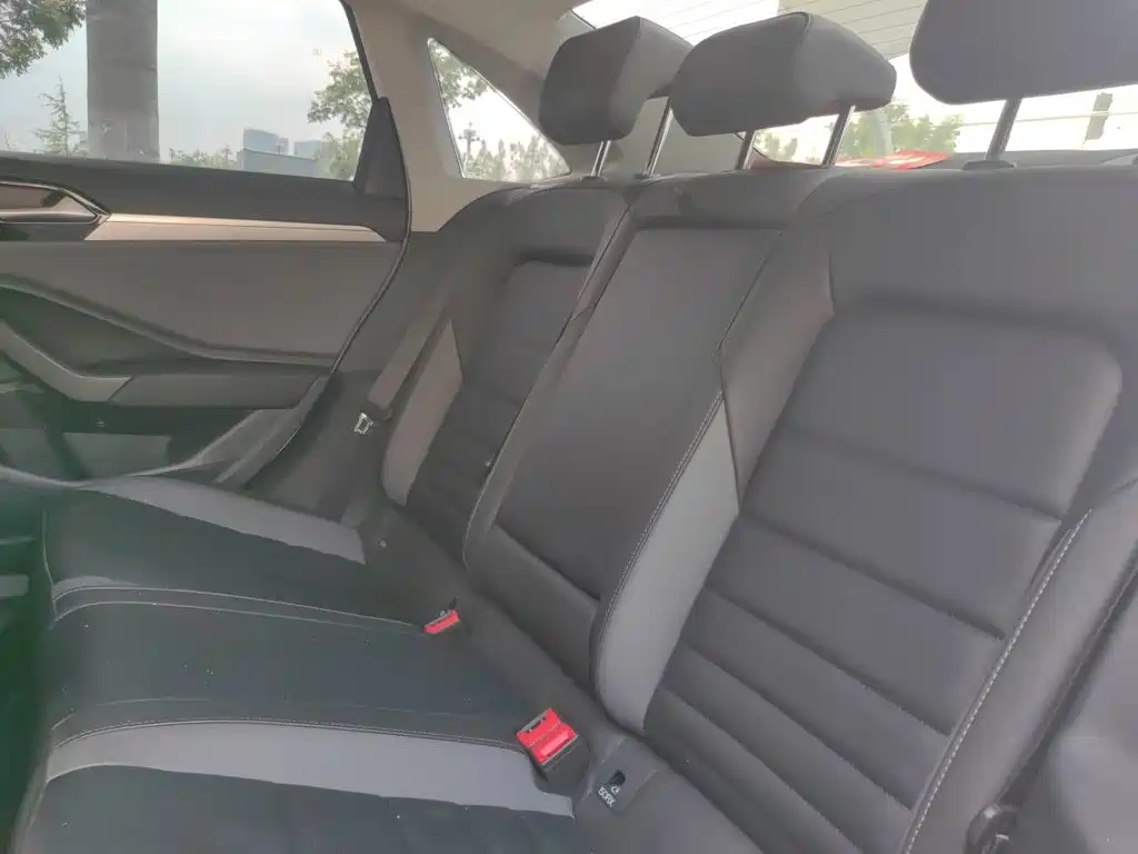 Volkswagen Sagitar 2020 — фото 13