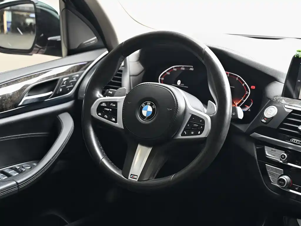 BMW X3 2020 — фото 14