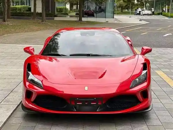 Ferrari F8 2020