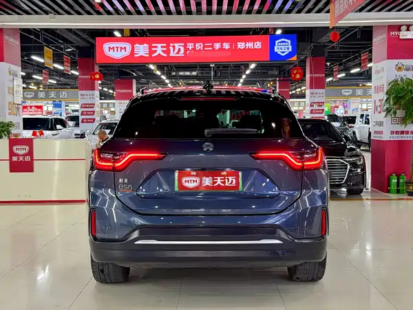 NIO ES6 2021