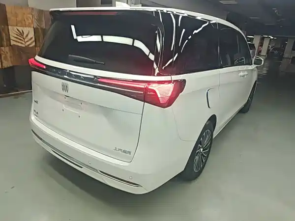 Buick GL8 New Energy 2025