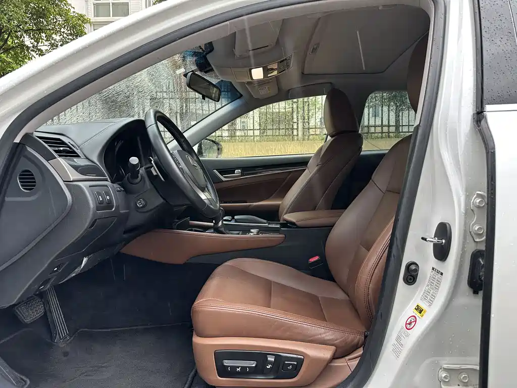 Lexus GS 2012