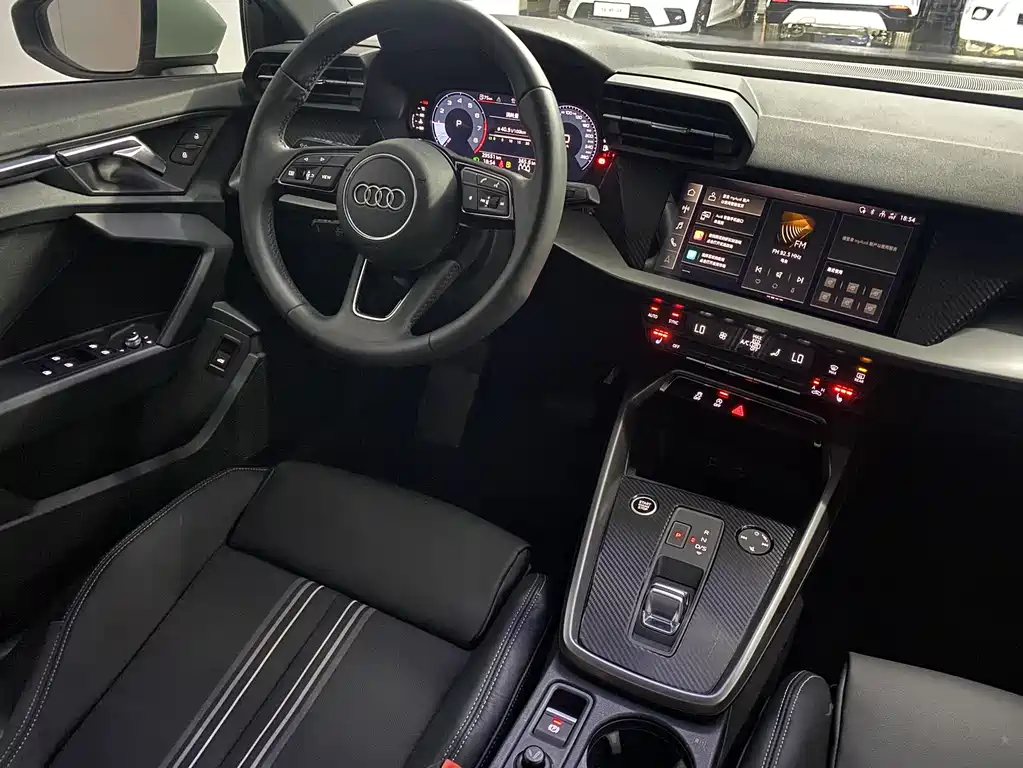 Audi A3 2022 — фото 16