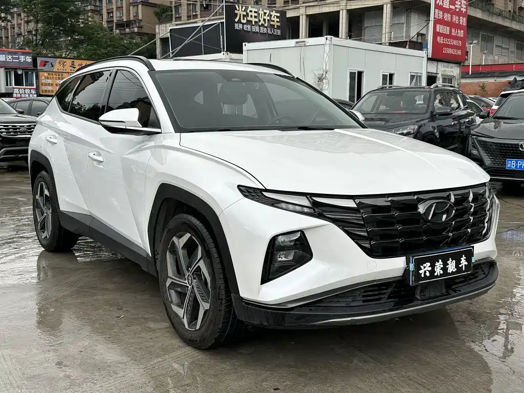 Hyundai Tucson 2022 — фото 3