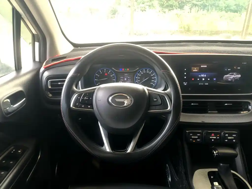 GAC Trumpchi GS3 2022 — фото 11