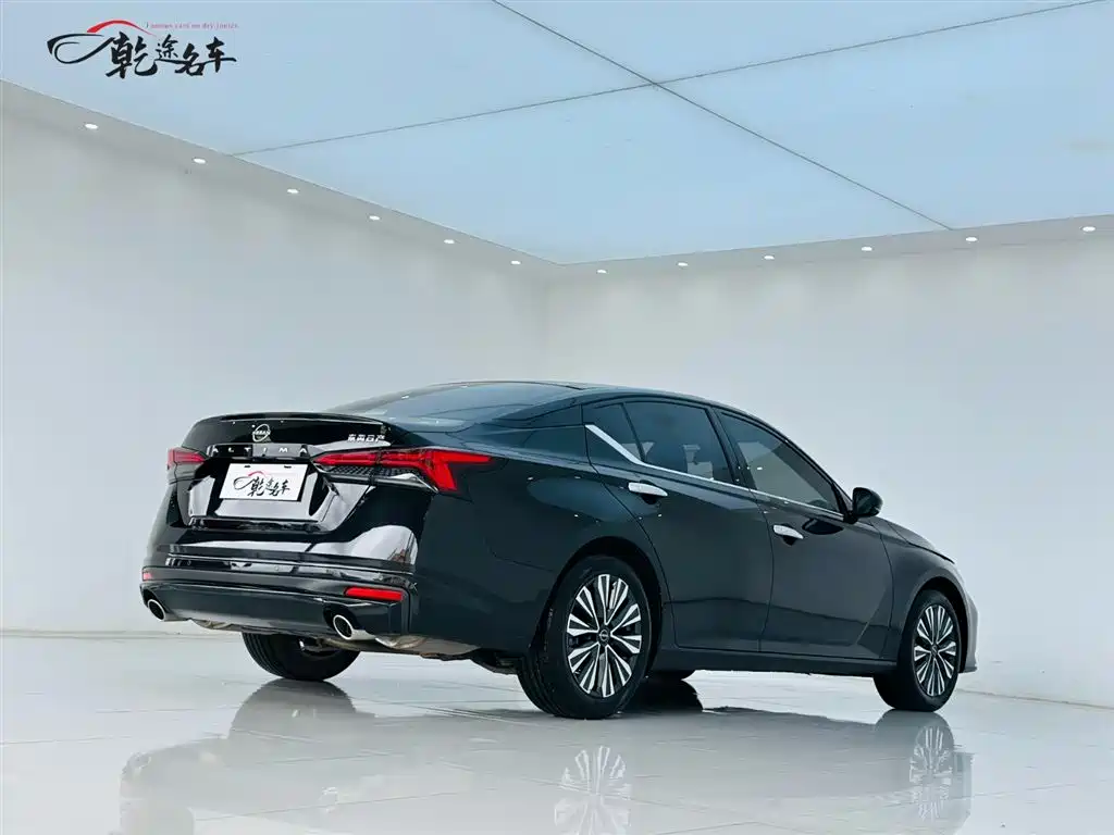 Nissan Teana 2023 — фото 7