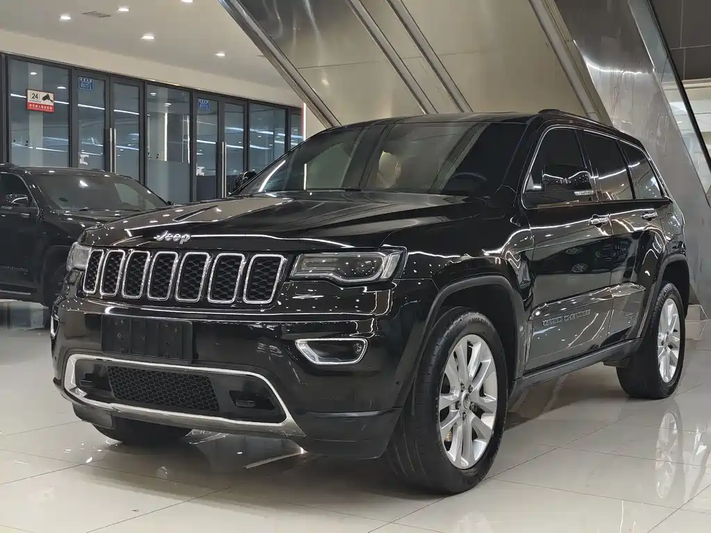Jeep Grand Cherokee 2018