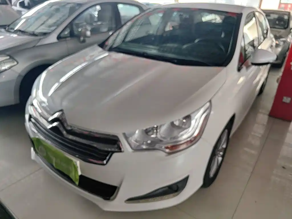 Citroën C4L 2015
