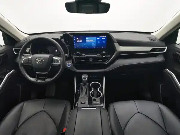 Toyota Highlander 2022
