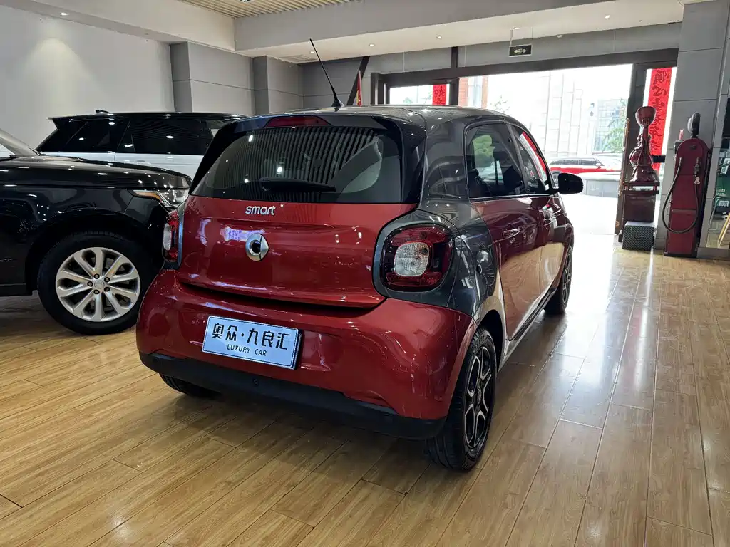 smart Forfour 2017 — фото 12