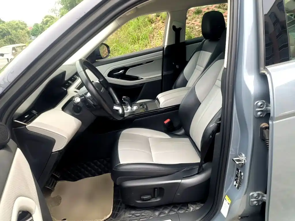 Land Rover Range Rover Evoque 2020 — фото 15